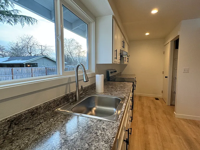 2522 Cedar Links Dr — Photo 9
