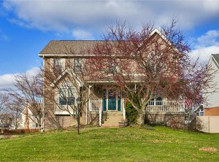 1053 Manor Vue Ct, Delmont, PA