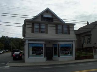 4 Grant St, Acushnet, MA 02743