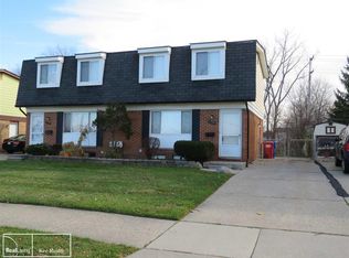 34006 Klein Rd, Fraser, MI 48026