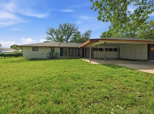 1809 Fremont Rd, Bartlesville, OK 74006