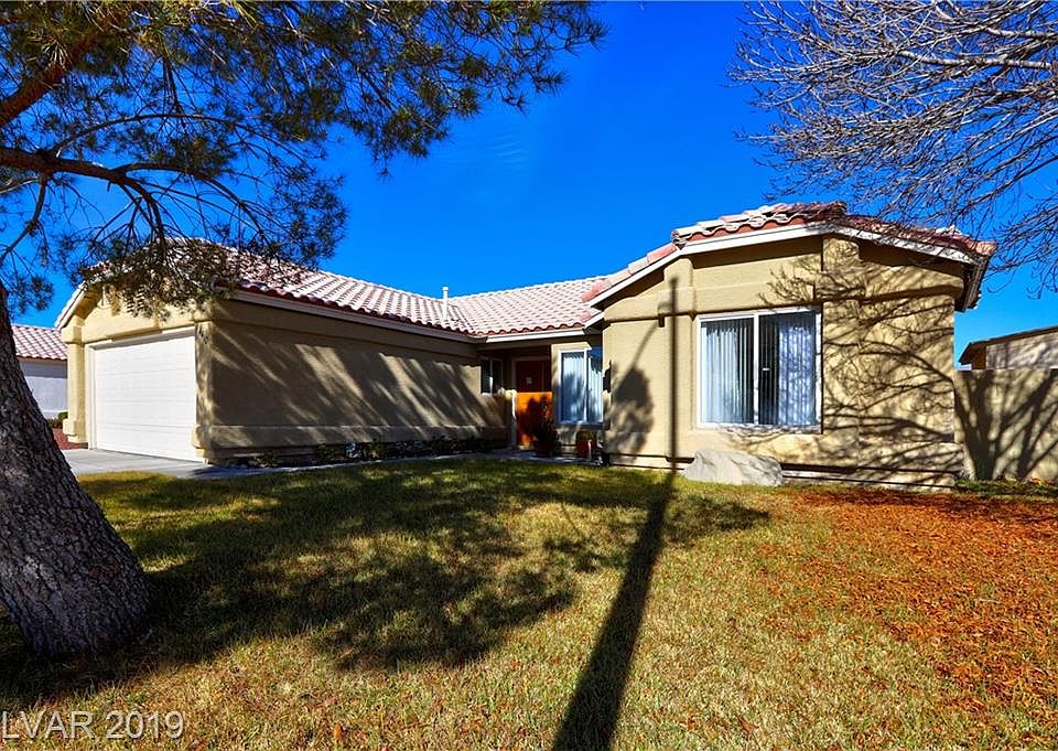 1st image of 4410 Pageantry Falls Dr