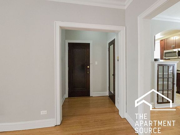 5th image of 4505 N Greenview Ave APT 2S