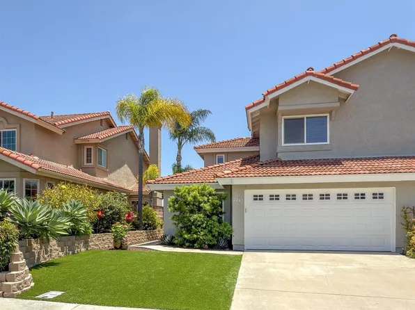 2241 Summerhill Dr, Encinitas, CA 92024
