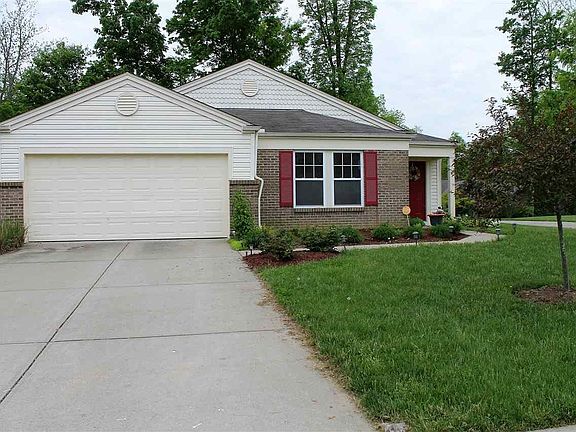 2nd image of 6981 Lucia Dr