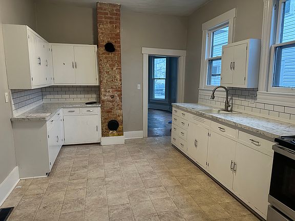 4th image of 1721 Culbertson Ave