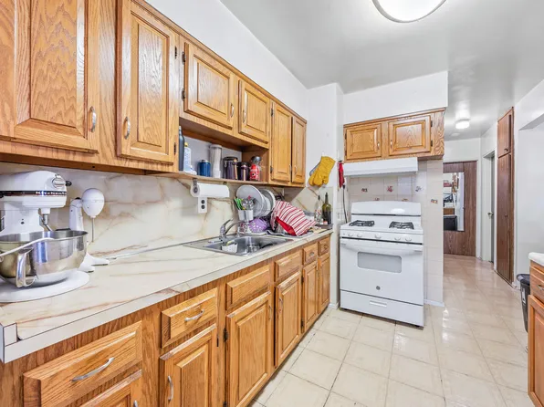 24-27 78th Street image 10 of 22