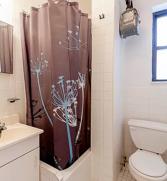 506 E 13th St #15 — Photo 5