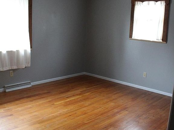 5th image of 1080 W 8th Avenue Dr