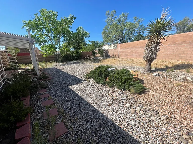 4300 Saddlewood Trl SE — Photo 20