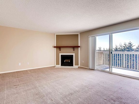 3rd image of 28418 16th Ave S APT 306