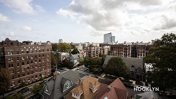 Rented by Nooklyn NYC LLC | media 68