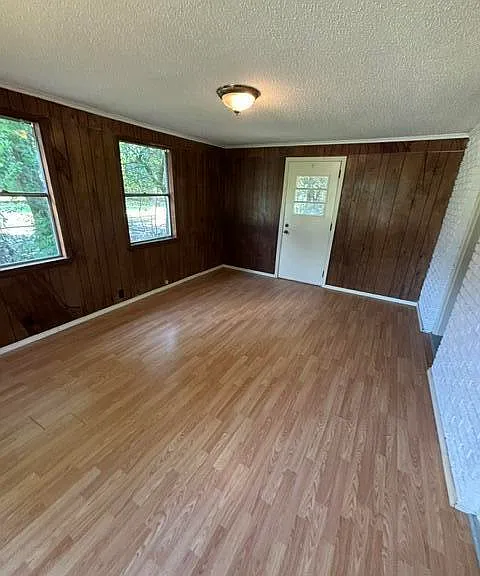 222 Cuttino Rd — Photo 4