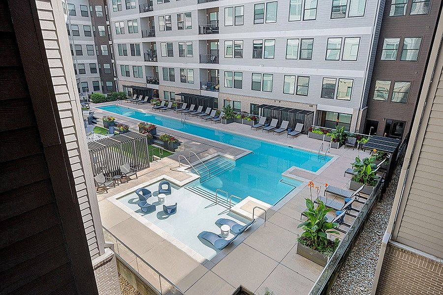 Resort-style pool with sundeck