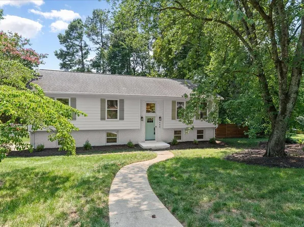 440 Rosehaven Dr, Raleigh, NC 27609