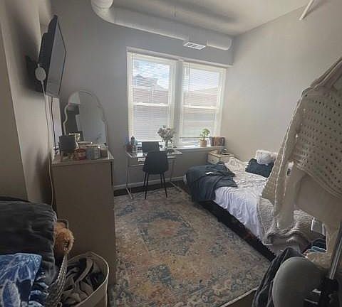 4th image of 37 W Benton St #210
