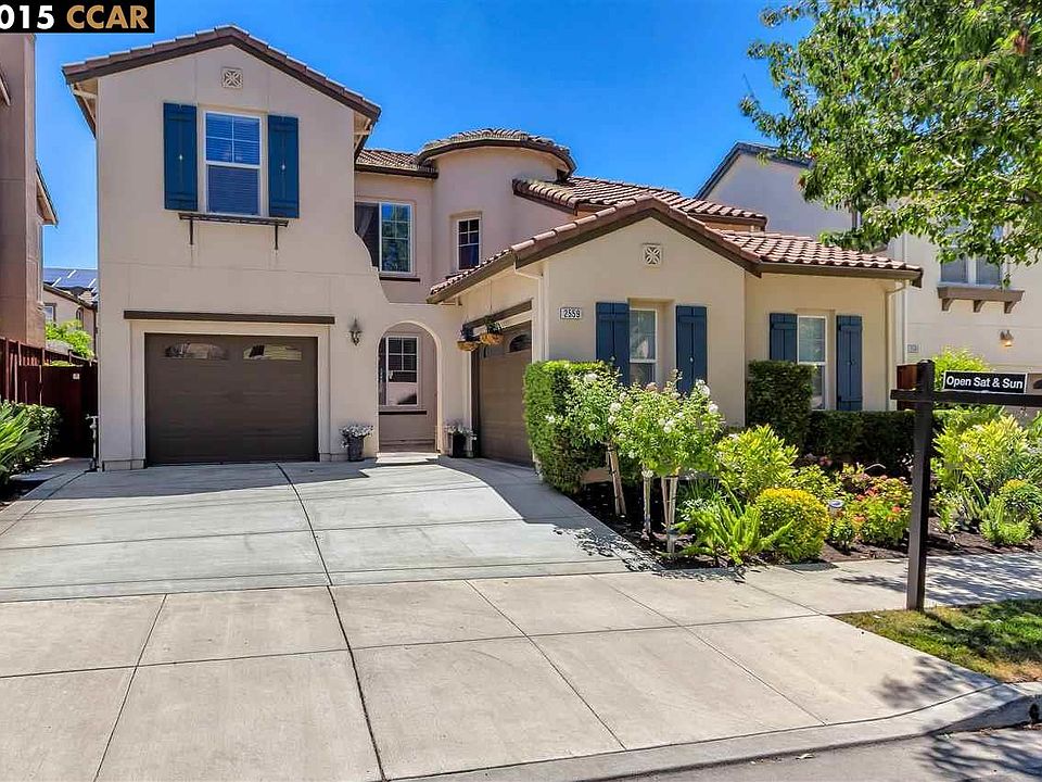 2nd image of 2559 Harlow Ln