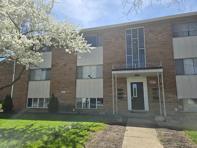 1734 Cromwell Dr #2 — Photo 27