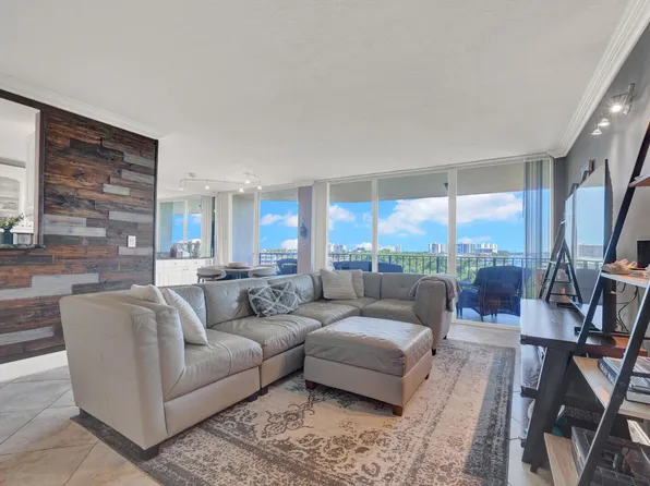 859 Jeffery Street #7050, Boca Raton, FL 33487