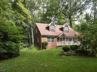 36 Tamarack Rd, Budd Lake, NJ 07828