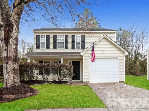 6013 Patric Alan Ct, Charlotte, NC 28216