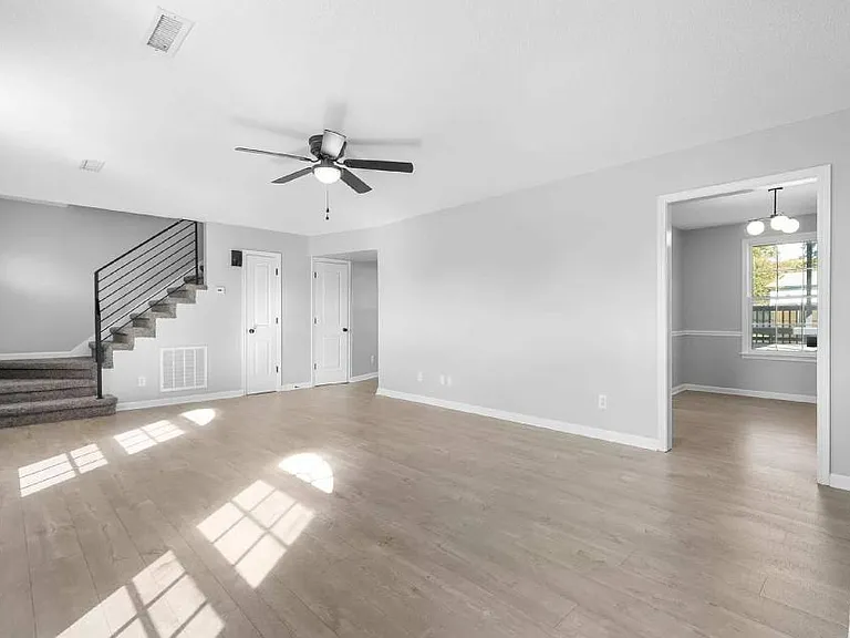 1200 Dandelion Ct — Photo 7