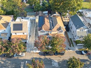 21919 143rd Rd, Springfield Gardens, NY 11413