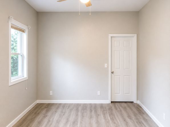 1540 E 2nd St Unit B