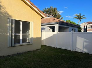 3976 NE 11th Dr, Homestead, FL 33033