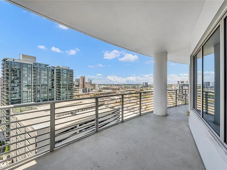 449 S 12th St #1805 — Photo 11