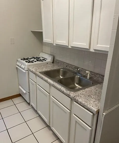 1810 Ashland Ave #1 — Photo 5