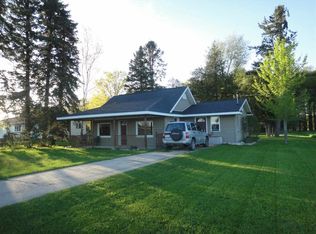 2861 E Prosper Rd, Falmouth, MI 49632