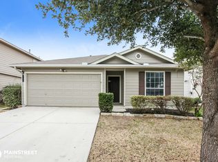 215 Cardinal Way, San Antonio, TX 78253