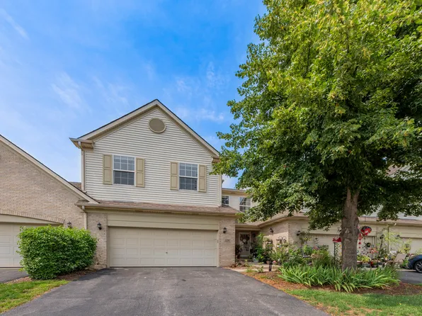 1226 Bradley Cir, Elgin, IL 60120