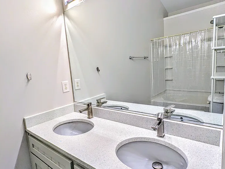 3369 Hidden Cove Cir — Photo 16