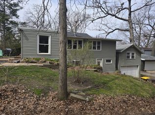 2616 Apache Trl, McHenry, IL 60051
