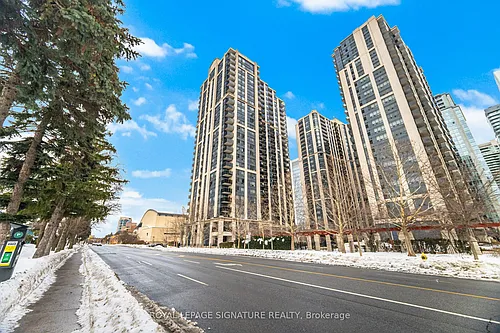 153 Beecroft Rd N #Penthouse 109 Photo 1 153 Beecroft Rd N #Penthouse 109 Photo 1