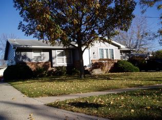 903 NE Innsbruck Dr, Ankeny, IA 50021
