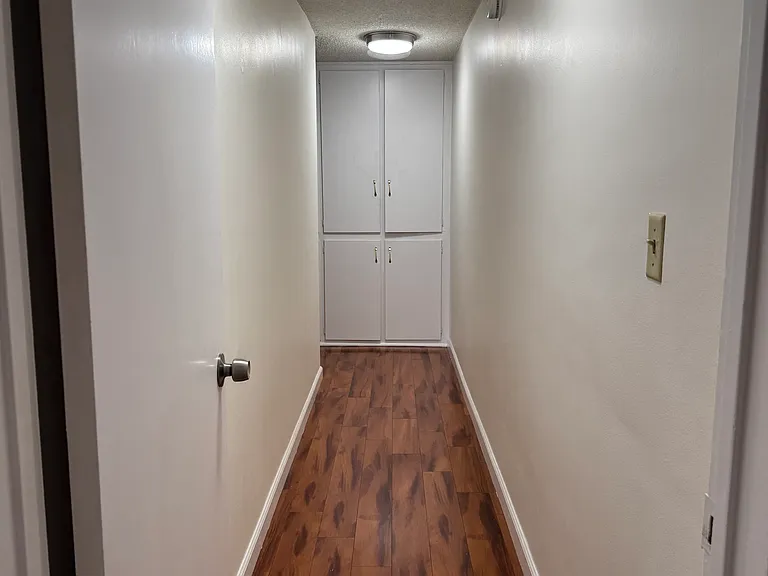 244 S El Molino Ave — Photo 38
