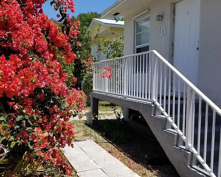 10 Silver Springs Dr — Photo 15