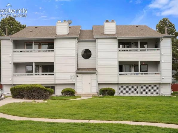 1238 Firefly Cir, Colorado Springs, CO 80916