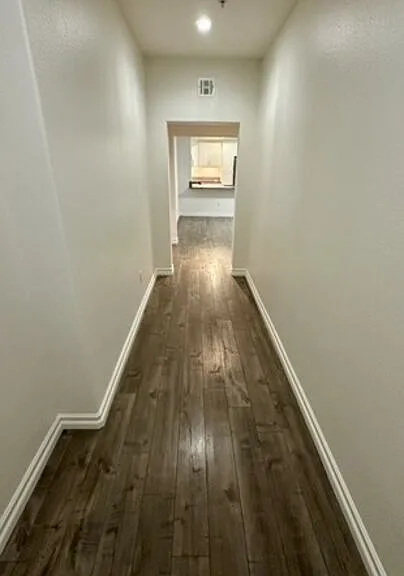 629 Traction Ave #436 — Photo 17