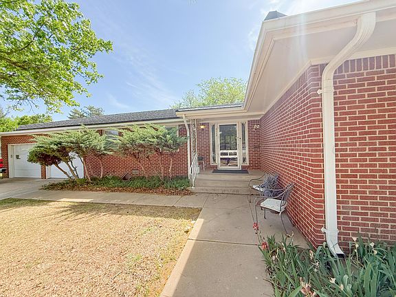 3rd image of 2112 Mary Ellen St