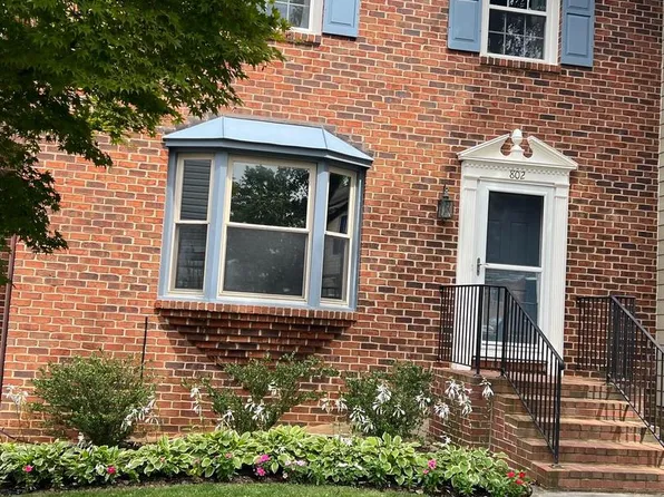 802 Appleseed Ct, Winchester, VA 22601