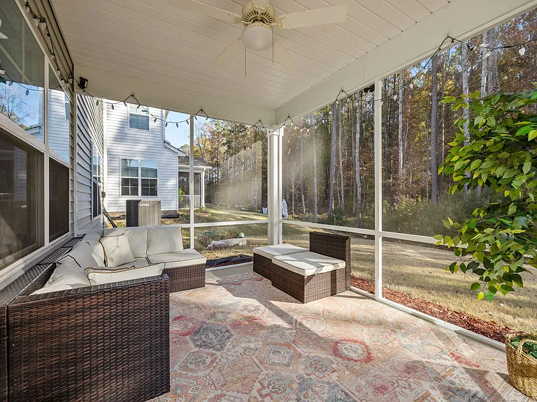 4429 Stony Falls Way — Photo 37