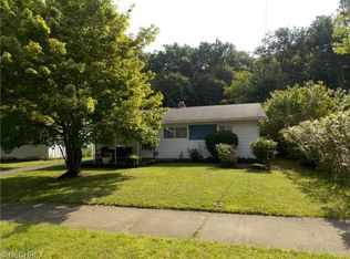 1899 Deerfield Ave SW, Warren, OH 44485