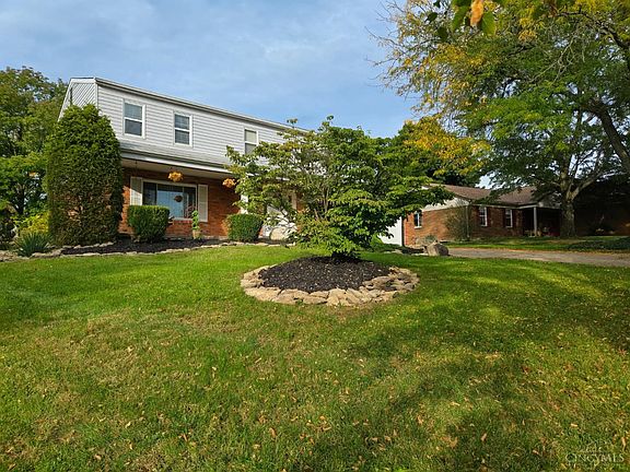2nd image of 706 Yorkhaven Rd