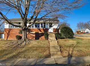 2618 Higbee Rd, Hyattsville, MD 20783