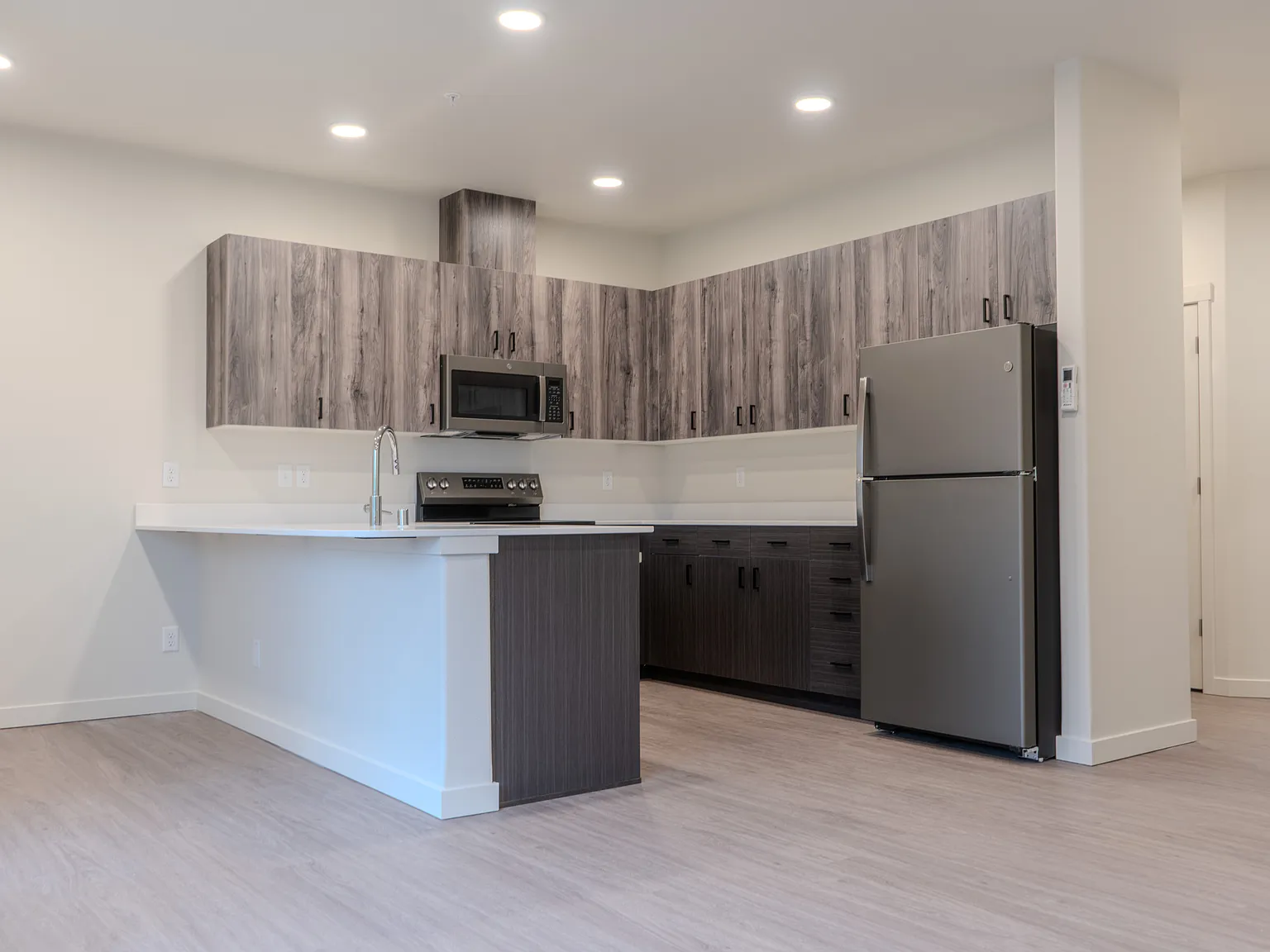 Timber Woods Apartments — Photo 4