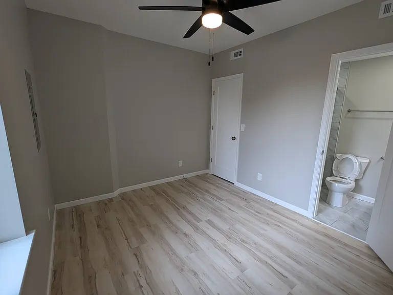 76 E Blake Ave #1 — Photo 3